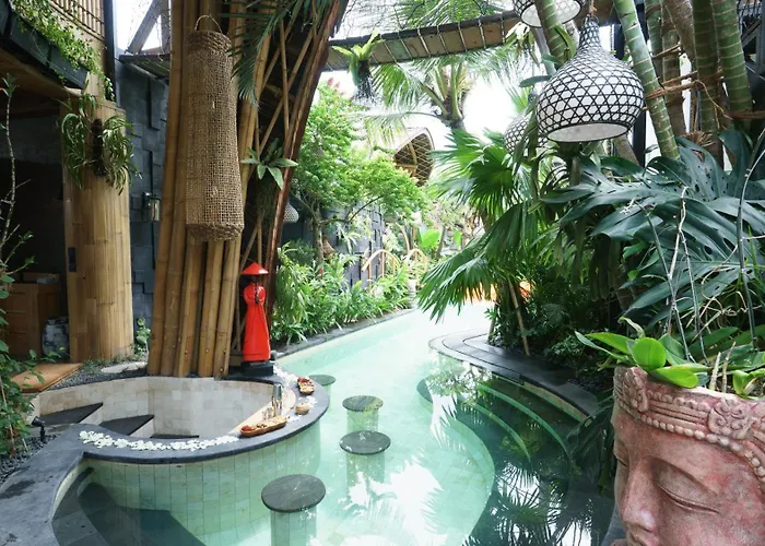 Jocelyne Luxurious Bamboo Villa