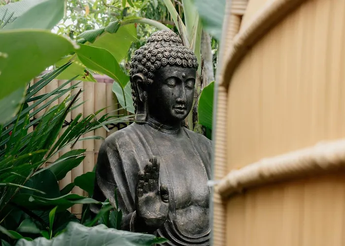 Villa Jocelyne Luxurious Bamboo Ubud