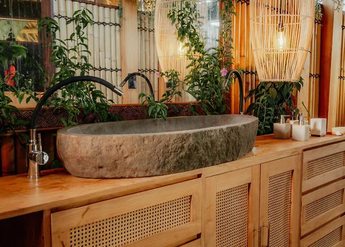 Jocelyne Luxurious Bamboo * Ubud