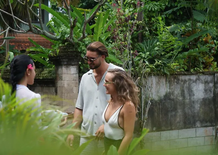 Jocelyne Luxurious Bamboo Ubud